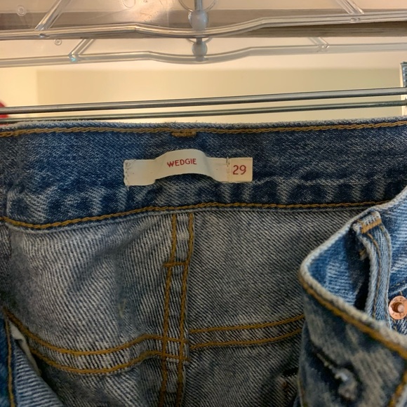 Levi’s Wedgie Jeans - Picture 3 of 3